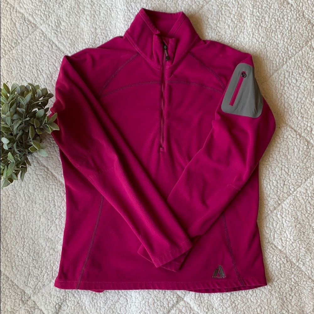 First Ascent 1/4 Zip Pullover Fleece